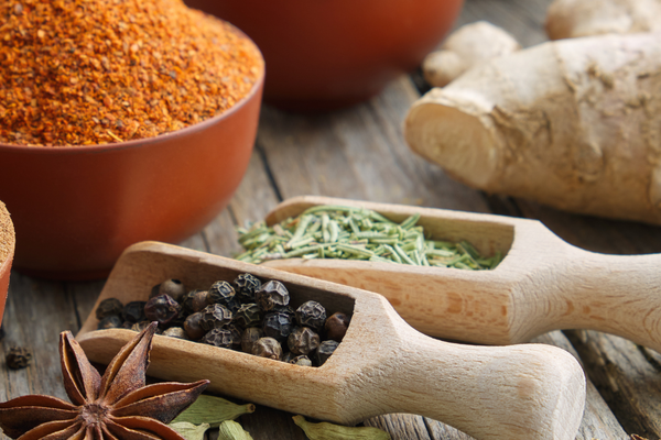 Pourquoi les alternatives naturelles au rétinol sont la révolution élégante de votre peau